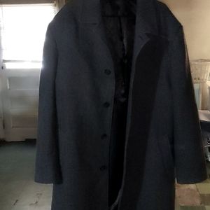 A London fog cashmere blend overcoat or Peacoat